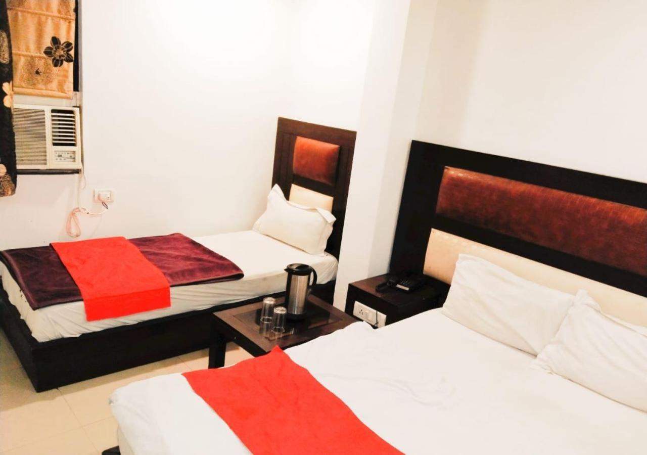 Hotel Revels By A1Rooms Nueva Delhi Exterior foto