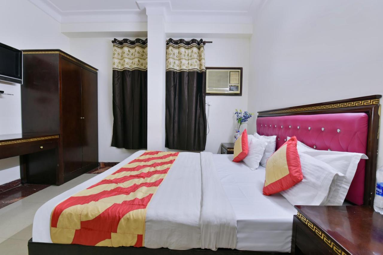 Hotel Revels By A1Rooms Nueva Delhi Exterior foto
