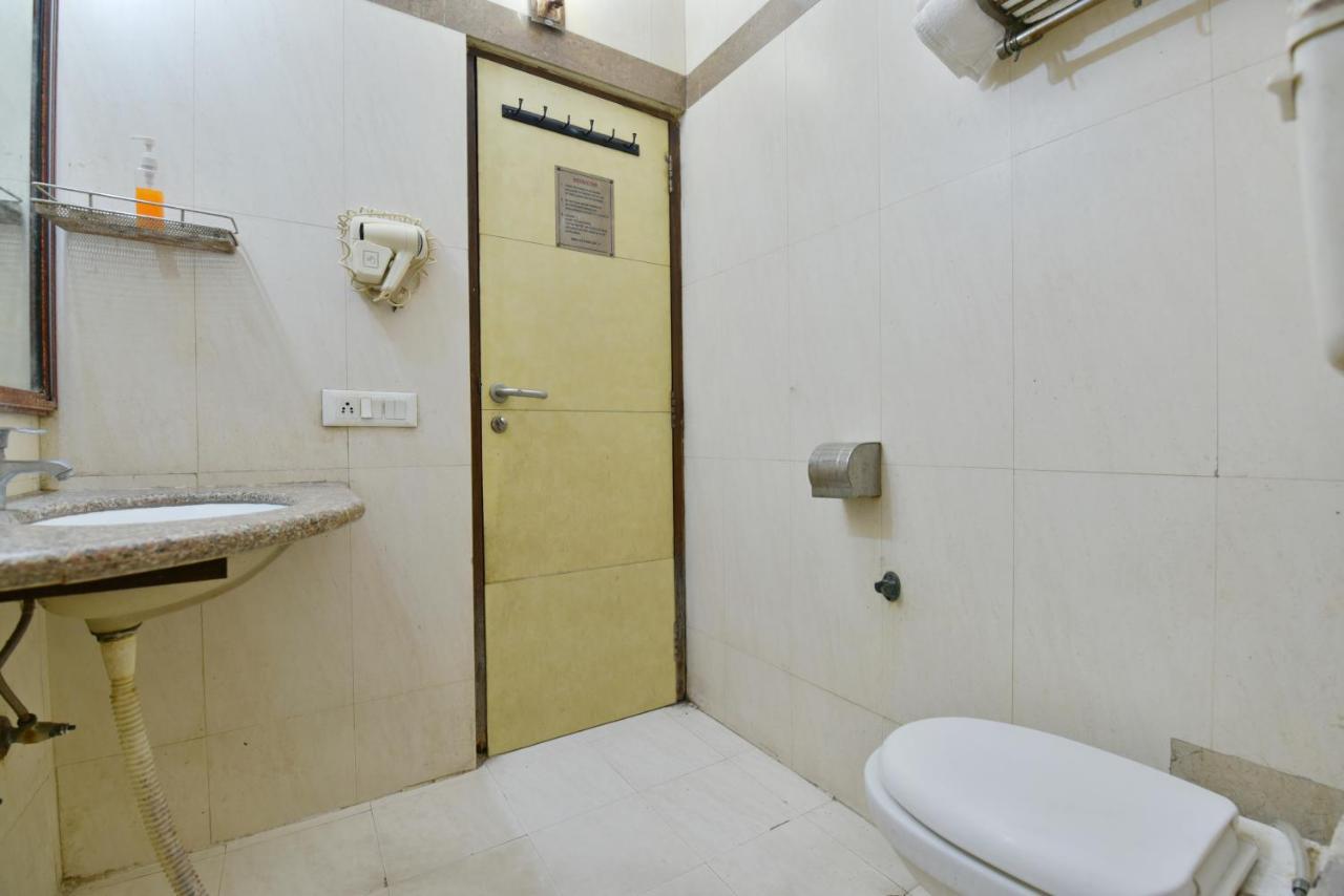 Hotel Revels By A1Rooms Nueva Delhi Exterior foto