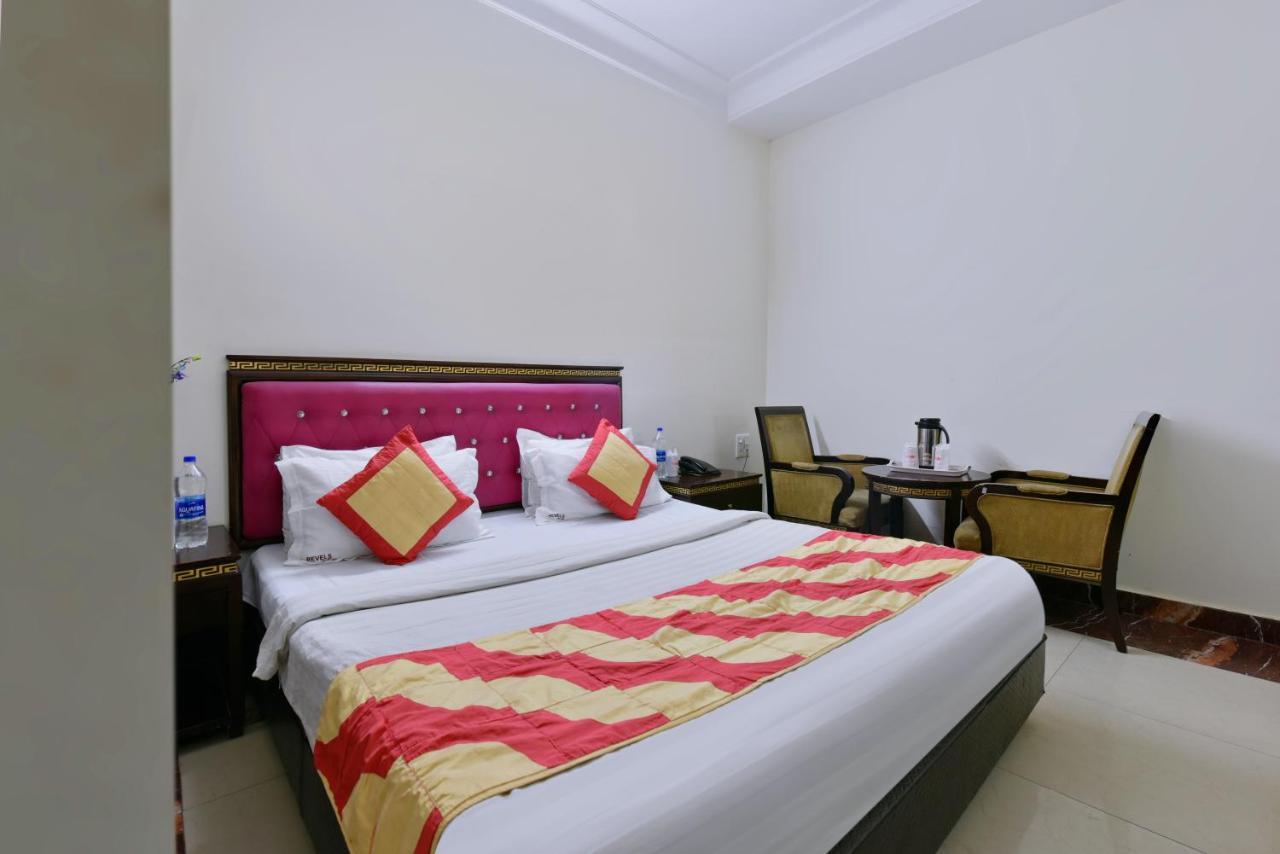 Hotel Revels By A1Rooms Nueva Delhi Exterior foto