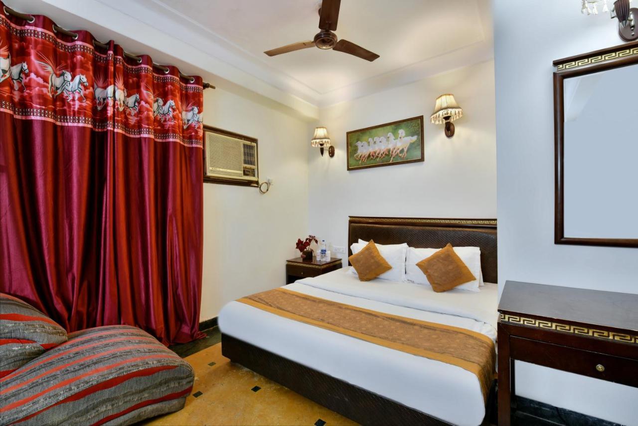 Hotel Revels By A1Rooms Nueva Delhi Exterior foto