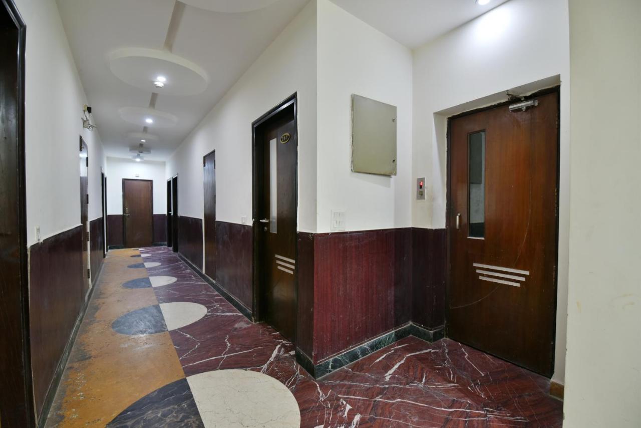 Hotel Revels By A1Rooms Nueva Delhi Exterior foto